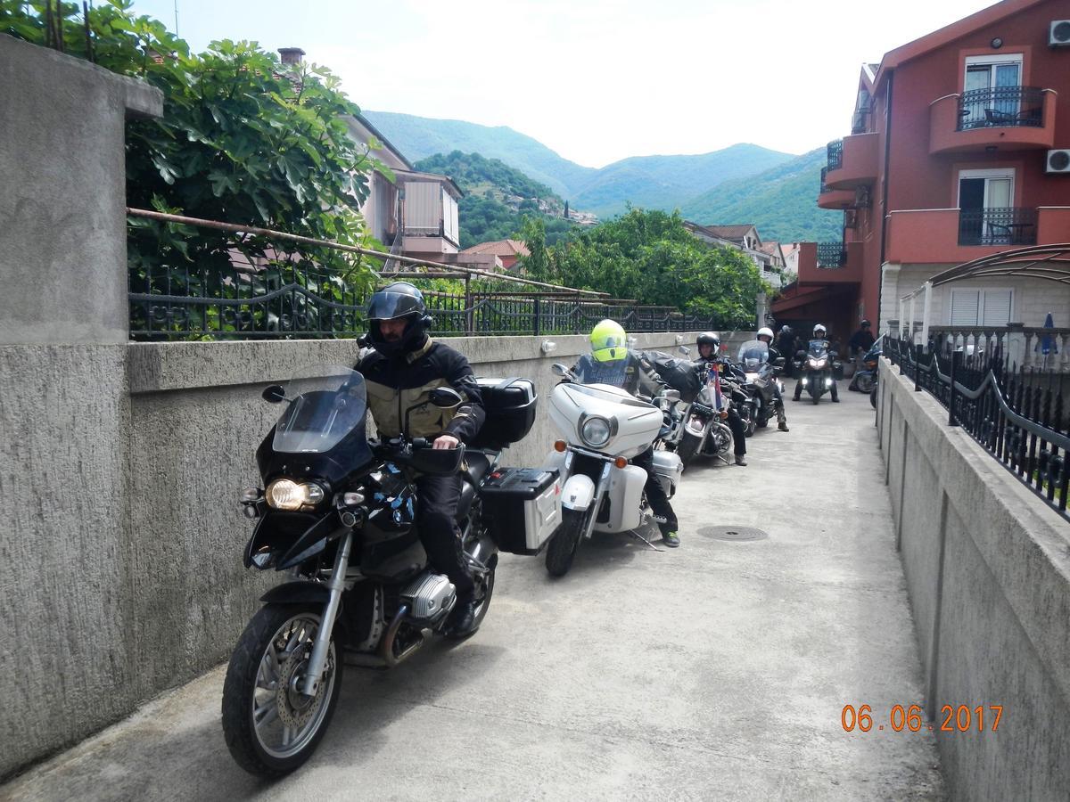 Guest House Villa Zivanovic 赫尔采格诺维 外观 照片