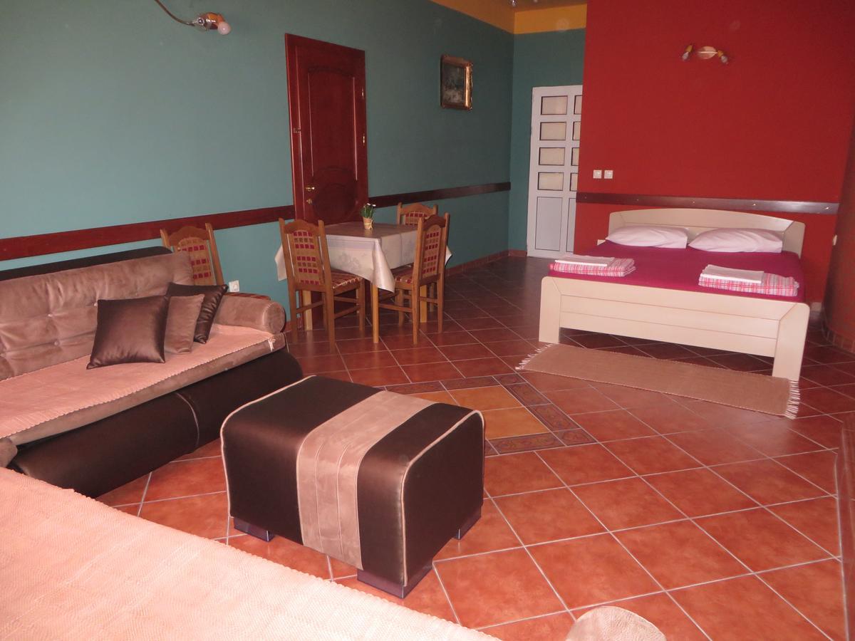 Guest House Villa Zivanovic 赫尔采格诺维 外观 照片