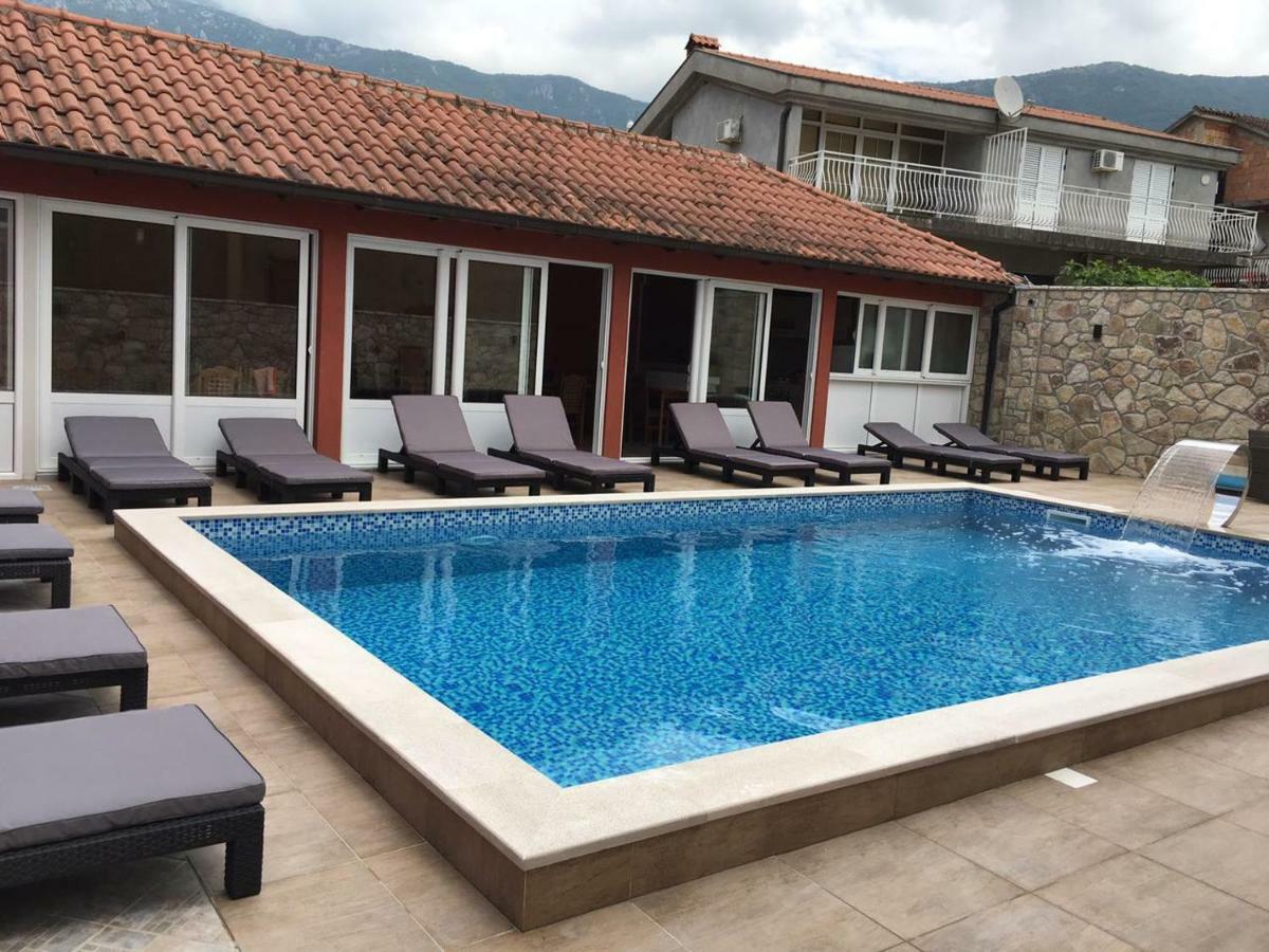 Guest House Villa Zivanovic 赫尔采格诺维 外观 照片